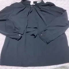 黒い長袖ブラウス フロントオープン ブラック長袖シャツ ブラウス