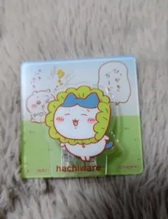 【匿名配送】ちいかわ ビスケット アクリルシーンクリップ ハチワレ