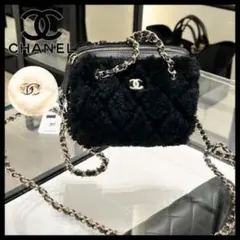 CHANEL 2025新作クラシックチェーンバッグ