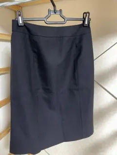 【美品】ザスーツカンパニー　スカートスーツのサムネイル