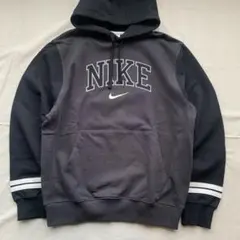 海外企画 Nike パーカー Mサイズ