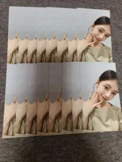 NiziU AWAKEトレカセット