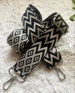 バッグ付け替え用ショルダーストラップのみ❤️スマホショルダー⭐️幾何学模様 シルバー