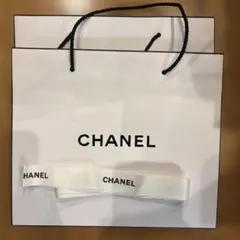 CHANEL ショッピングバッグ サイズ縦23横27cm 2袋　リボンのおまけ付