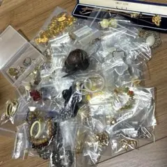 アクセサリーまとめ売り