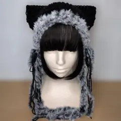 手編みの猫耳ニット帽❗️ブラック＋ファー！あご紐付き、y2k