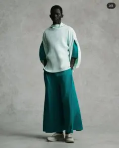 HOMME PLISSÉ ISSEY MIYAKE　ワイドパンツ　ブラックのサムネイル