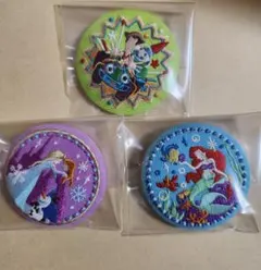 ディズニー　刺繍缶バッジ 3種