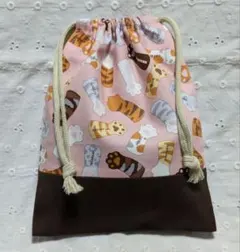 ハンドメイド】ネコの手のデザインの体操服袋 持ち手付き巾着袋 - メルカリ