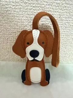 新品犬モチーフ キーホルダー バッグチャーム ビーグル ブラウン