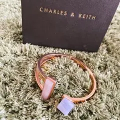 2026年最新】Charles & Keith レディース バングル・リストバンドの