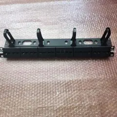 【中古品】パンドウイット　24ポートモジュラーパッチパネル1Uのサムネイル