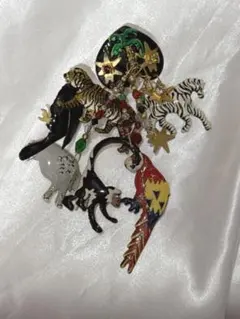 【激レア】ランチアットザリッツ　ヴィンテージ　ブローチ　ペンダントトップ