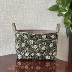 Item thumbnail for item 9f2deee4-3630-4a0e-ac2c-626a5807e5f5