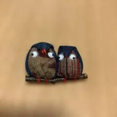 藍染風手作りフクロウブローチ