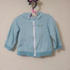 【美品】ファミリア　薄手　耳付きジップパーカー　車