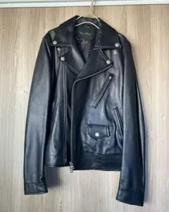 革ジャン　レディース　新品同様の美品です。ラムレザー