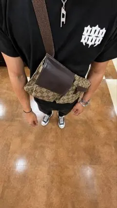 GUCCI ショルダーバッグ