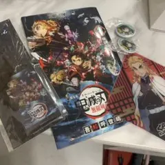 非売品 鬼滅の刃 セット 劇場版 くら寿司 煉獄杏寿郎