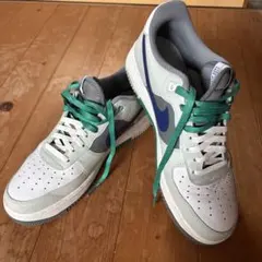 ボ*ル様 Nike Air Force 1 ホワイト グレー スニーカー