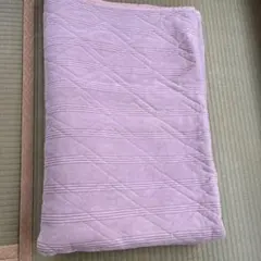 ピエールカルダン　肌掛けふとん 夏掛け布団　140cm × 190cmのサムネイル
