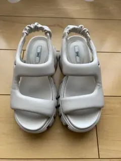 R&E ROSESSENCE 厚底サンダル Sサイズ