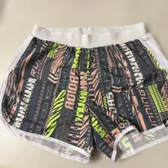 adidas ランニングショートパンツ