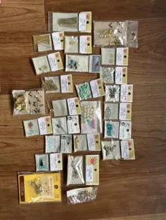 ビーズ・アクセサリー素材セット　まとめ売り