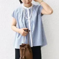 美品 SHIPS フレンチ スリーブ ブラウス ブルーストライプ