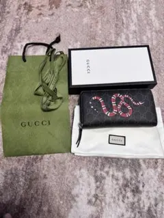 値下げ不可☆GUCCI GGスプリーム　美品キングスネーク ラウンドジップ