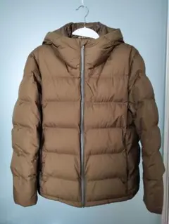 ユニクロ シームレスダウンパーカ オリーブ カーキ ブラウン メンズ Lサイズ