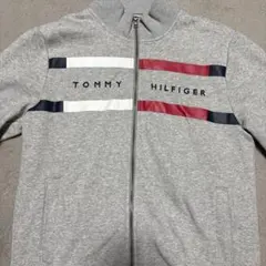 TOMMY HILFIGER グレー ジップアップパーカー