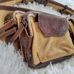 ウエストバッグ　y2k ボディバッグ　3ポケ　リアルレザー