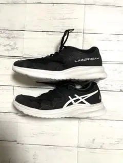 値下げ‼︎ asics 白底　ランニングシューズ　 レーザービーム　23.5cm