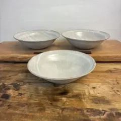 新品　陶器　陶芸作家　中鉢3個　839