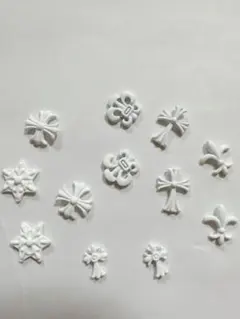 クロムハーツ　マット加工　ネイルパーツ　白　デコ12個