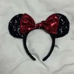 ミッキーミニーマウス風カチューシャ 黒と赤　ディズニー