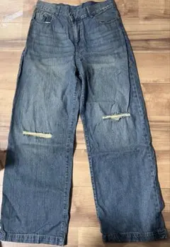 ダメージデニム