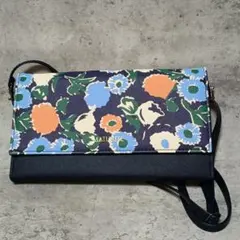 ✨極美品✨ MATURITE マチュリテ 財布ショルダー ウォレットバッグ 花柄