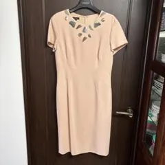 ⭐️お値下げ⭐️　美品ESCADA ピンク ひざ丈ワンピース 36のサムネイル