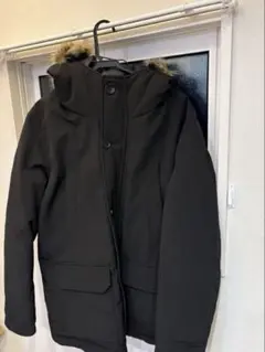 【美品】UNIQLO ブラックダウンジャケット ファー取り外し可能