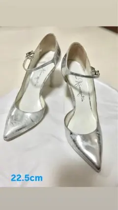 kanematsu シルバー ポインテッドトゥ ヒール 22.5cm