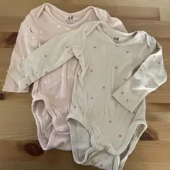 H&M オーガニックコットン　花柄ロンパース 2枚セット