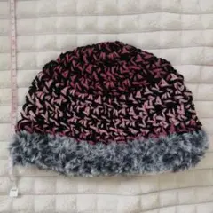 ハンドメイド ビーニー ニット帽 レッド ピンク ブラック ファー 編み物 毛糸