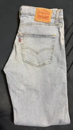 Levi's ライトブルー ストレートデニム