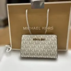 MICHAEL KORS 二つ折り財布 幾何学模様