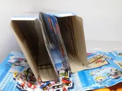 Item thumbnail for item 5162bd30-b50a-4a7f-a802-46154cb9dbd9