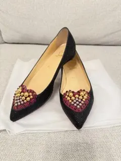 Christian Louboutin ハート装飾パンプスのサムネイル