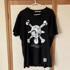 ユニクロ　ONE PIECE WANTED Tシャツ 黒