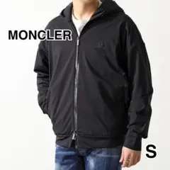 MONCLER モンクレール オールブラック　ジップアップパーカー　黒